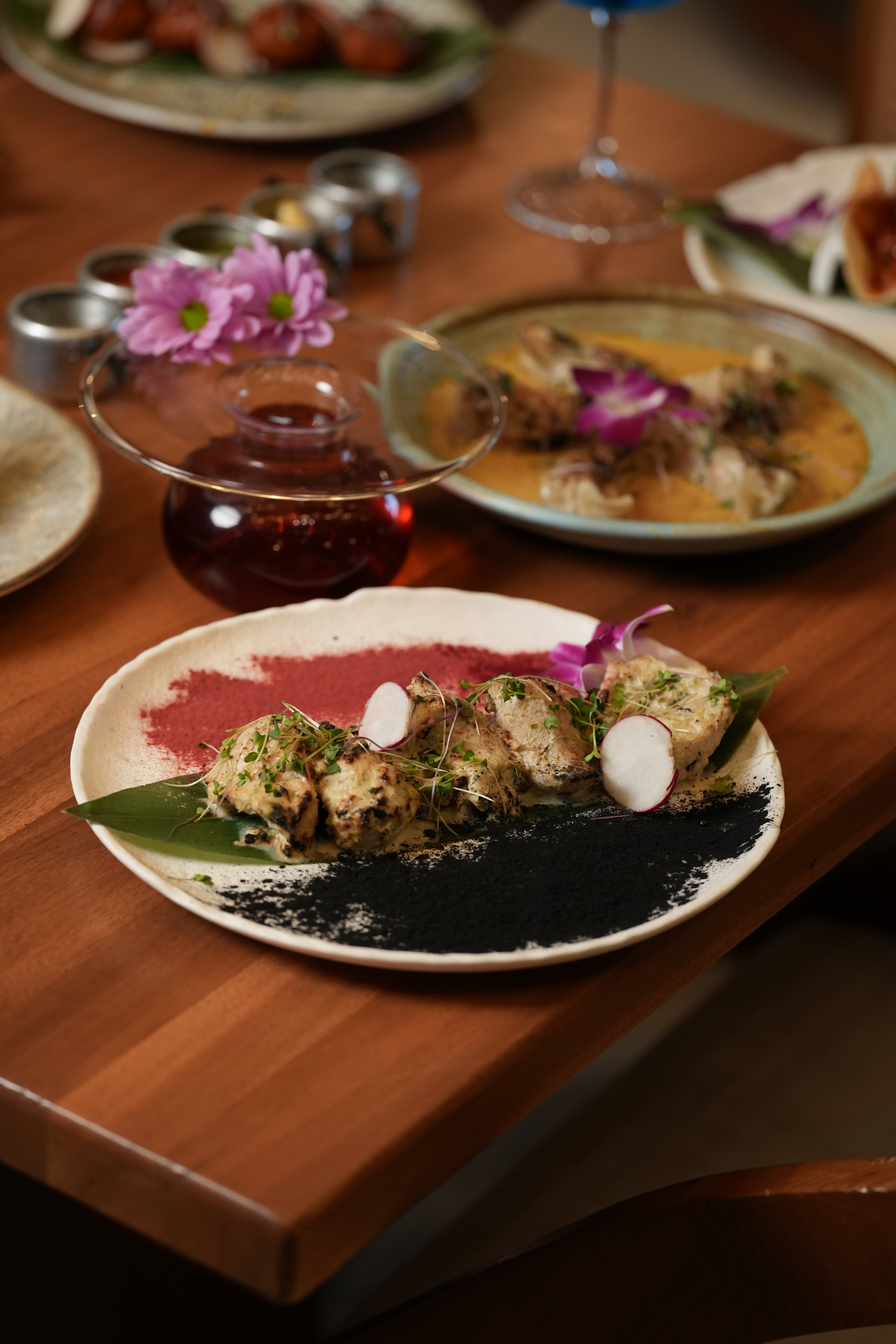 Saturday evening atmosphere at Andaaz